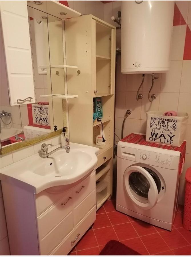 Apartment Amra Tuzla Buitenkant foto